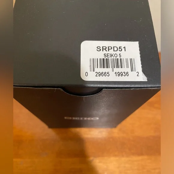 *BRAND NEW Seiko 5 Sports Automatic SRPD51 Blue Day Date Steel Bracelet Watch - Picture 7 of 9